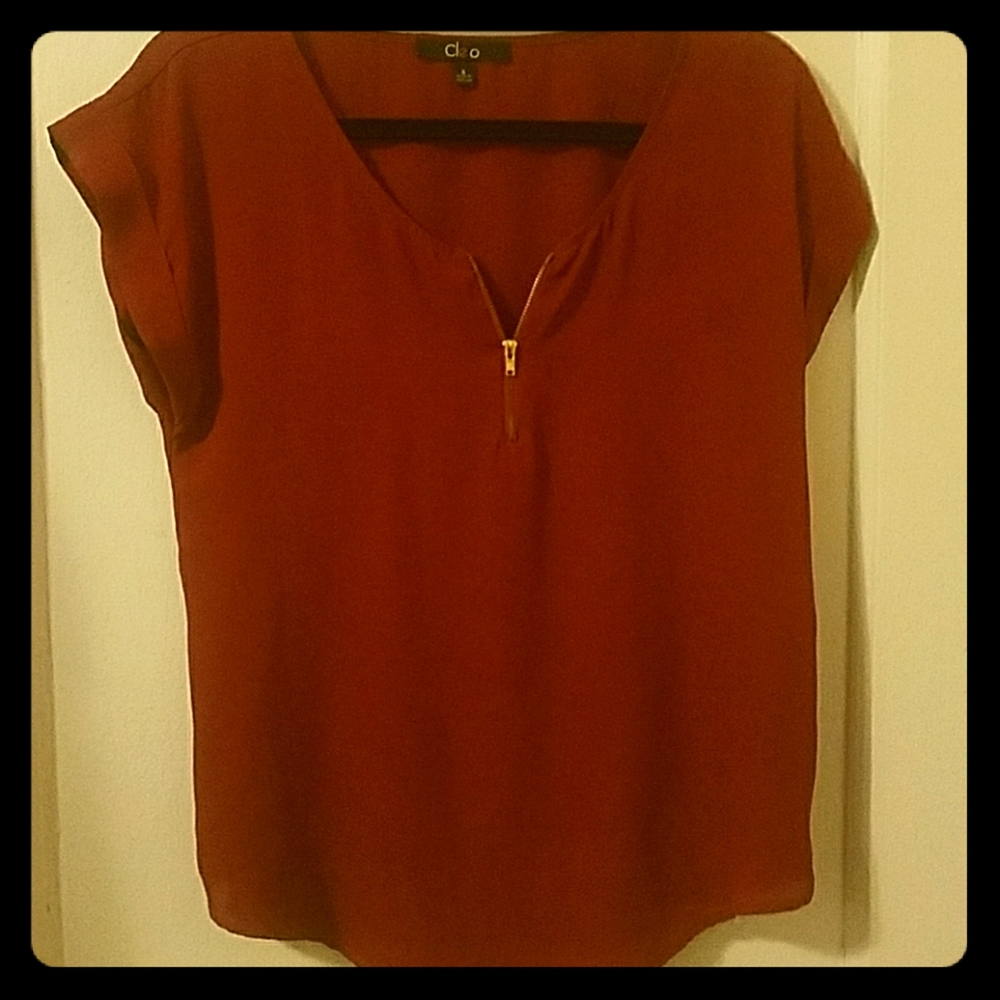 Red Zipper down shirt
